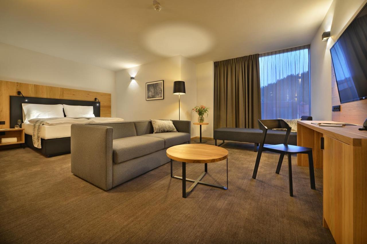 Grand Hotel Hradec Pec pod Snezkou Luaran gambar