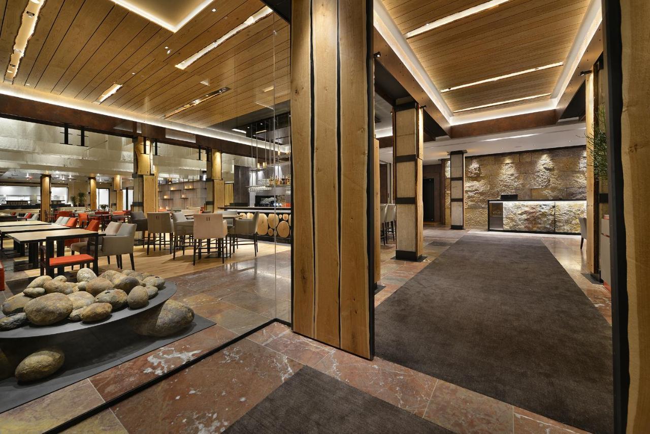 Grand Hotel Hradec Pec pod Snezkou Luaran gambar