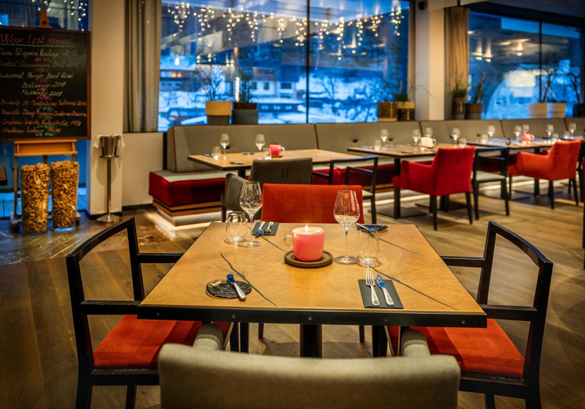 Grand Hotel Hradec Pec pod Snezkou Luaran gambar